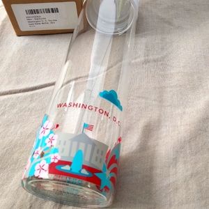 Starbucks 'You are here' series glass 18.5 oz bottle Washington, D.C.